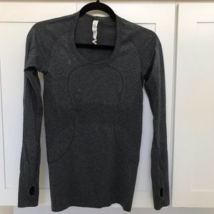 Lululemon long sleeve shirt